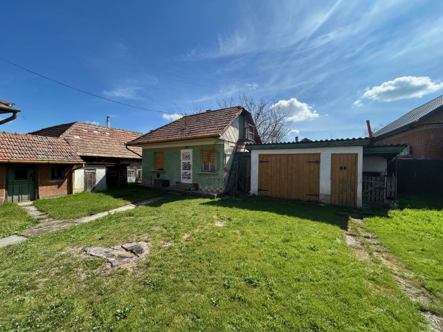 Eladó családi ház, Pilisen 31.99 M Ft, 3 szobás