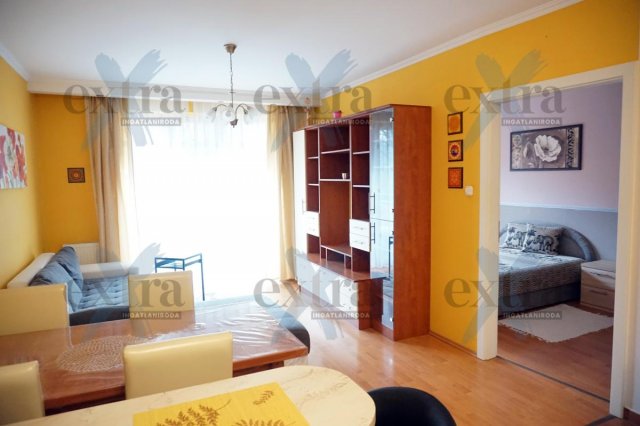 Kiadó téglalakás, albérlet, Szegeden 200 E Ft / hó, 3 szobás