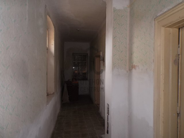 Eladó családi ház, Kemeneshőgyészen 8.5 M Ft, 3 szobás