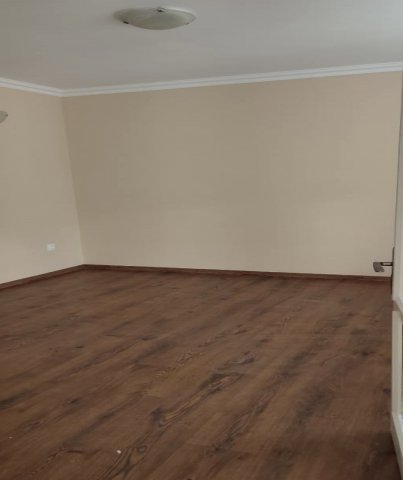 Kiadó családi ház, albérlet, Debrecenben 180 E Ft / hó