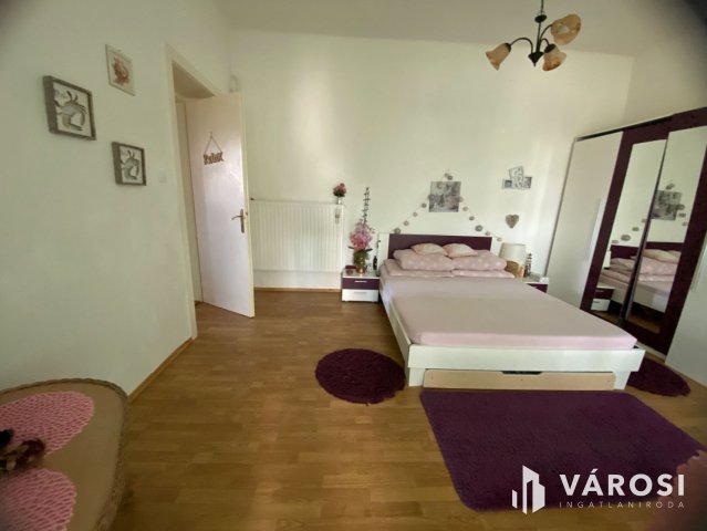 Kiadó családi ház, albérlet, Almásfüzitőn 250 E Ft / hó