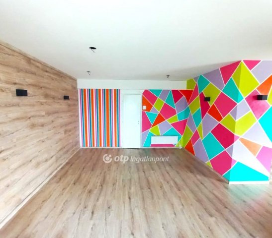 Eladó üzlethelyiség, Győrött 139.9 M Ft / költözzbe.hu