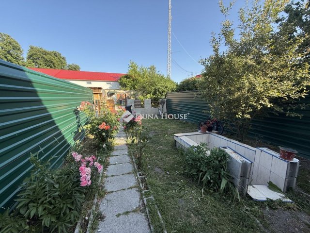 Eladó családi ház, Bicskén 27 M Ft, 2 szobás