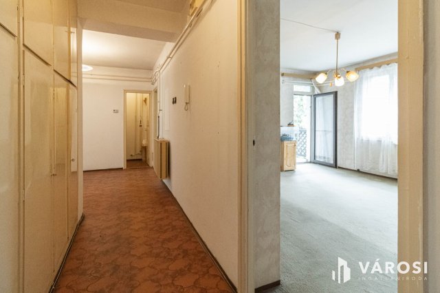 Eladó téglalakás, Békéscsabán 42 M Ft, 1+2 szobás