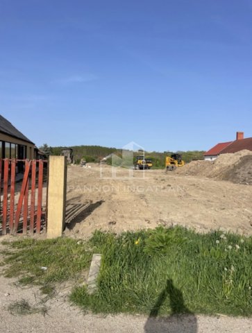 Eladó telek, Csajágon 34 M Ft / költözzbe.hu