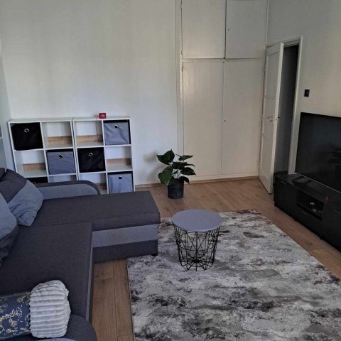 Kiadó téglalakás, albérlet, Debrecenben 220 E Ft / hó, 1 szobás