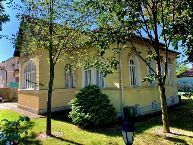 Eladó családi ház, Budapesten, XVII. kerületben, Baross utcában