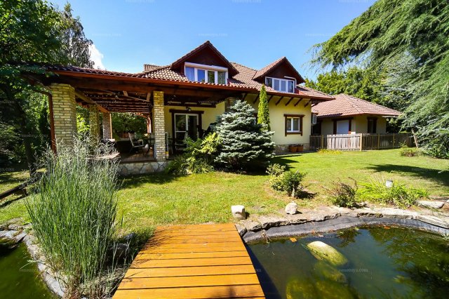Eladó családi ház, Mogyoródon 199 M Ft, 5+1 szobás