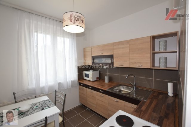 Kiadó panellakás, albérlet, Debrecenben 70 E Ft / hó, 1+1 szobás