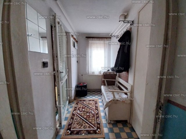 Eladó családi ház, Budapesten, XVII. kerületben 47 M Ft