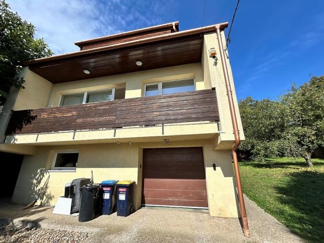 Eladó családi ház, Budapesten, XI. kerületben 295 M Ft, 6 szobás