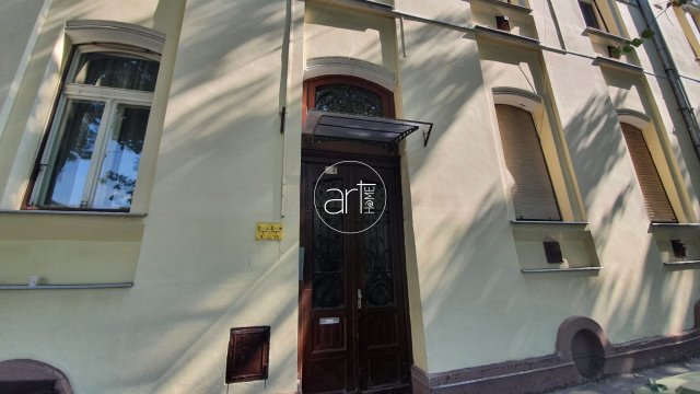 Kiadó téglalakás, albérlet, Szegeden 220 E Ft / hó, 2 szobás
