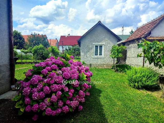 Eladó családi ház, Nyékládházán, Szent István utcában