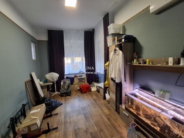 Eladó családi ház, Pilisen 45 M Ft, 5 szobás