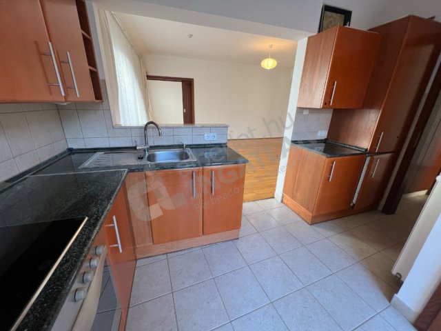 Kiadó iroda, Budapesten, II. kerületben 340 E Ft / hó, 2 szobás