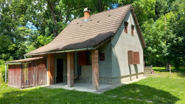 Eladó családi ház, Bogyiszlón 34.9 M Ft, 4 szobás