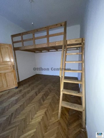 Eladó téglalakás, Budapesten, VI. kerületben 43.8 M Ft, 2 szobás