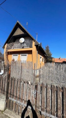 Eladó családi ház, Albertirsán 25 M Ft, 1+2 szobás