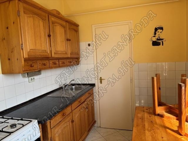 Kiadó téglalakás, albérlet, Hódmezővásárhelyen 90 E Ft / hó