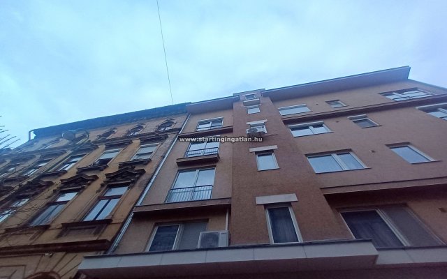 Eladó ipari ingatlan, Budapesten, IX. kerületben, Gát utcában