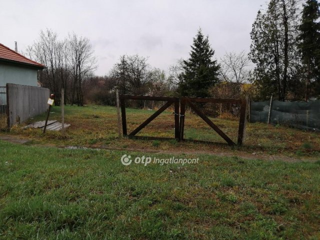Eladó telek, Hatvanban 12 M Ft / költözzbe.hu