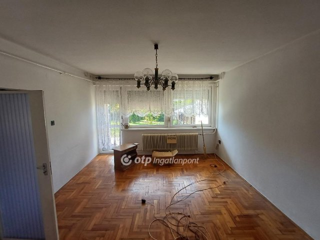 Eladó családi ház, Nagycserkeszen 31.9 M Ft, 5 szobás