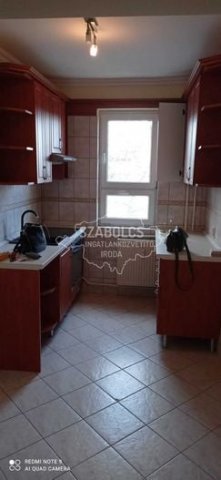 Kiadó téglalakás, albérlet, Nyíregyházán 140 E Ft / hó