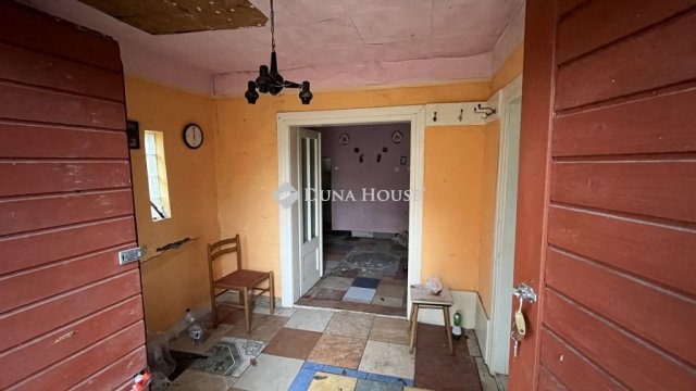 Eladó családi ház, Tápiószőlősön, Ceglédi úton 9 M Ft