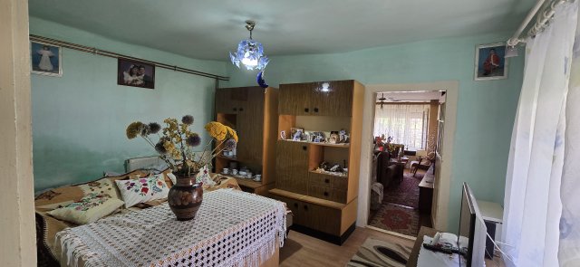 Eladó családi ház, Ozorán 24.99 M Ft, 3 szobás