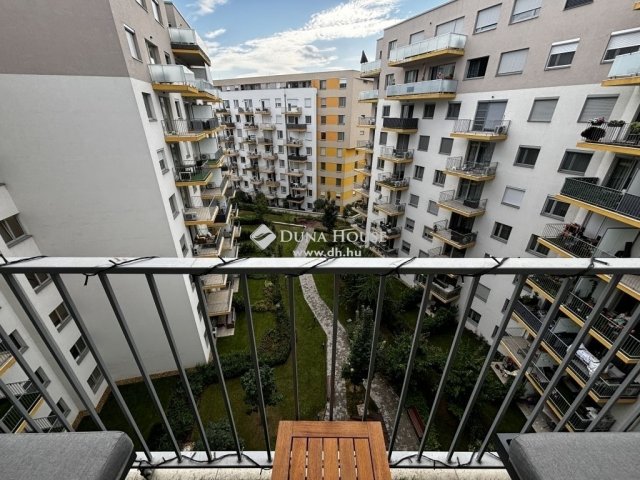 Eladó téglalakás, Budapesten, XIII. kerületben 110 M Ft