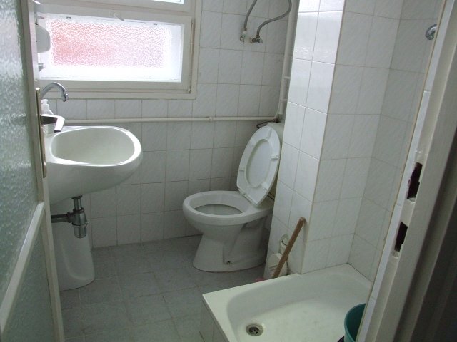 Kiadó iroda, Gyulán 70 E Ft / hó / költözzbe.hu