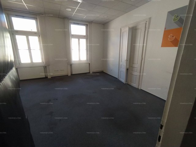 Kiadó üzlethelyiség, Miskolcon 750 E Ft / hó, 7 szobás