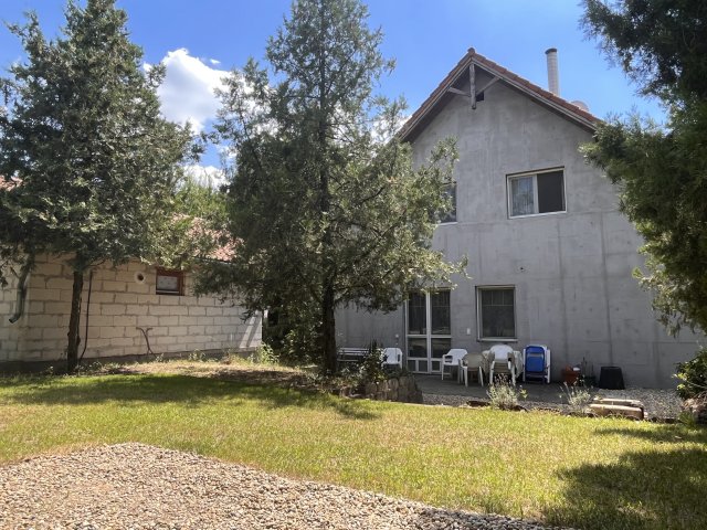 Eladó családi ház, Mogyoródon 114 M Ft, 4 szobás