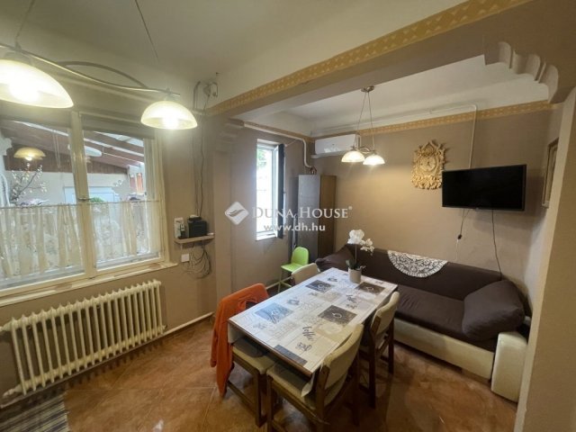 Eladó családi ház, Debrecenben 71 M Ft, 5 szobás