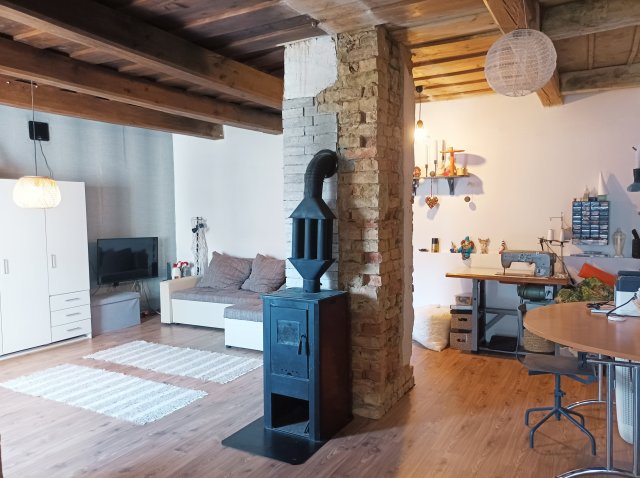 Eladó családi ház, Hetyefőn 13.5 M Ft, 2 szobás