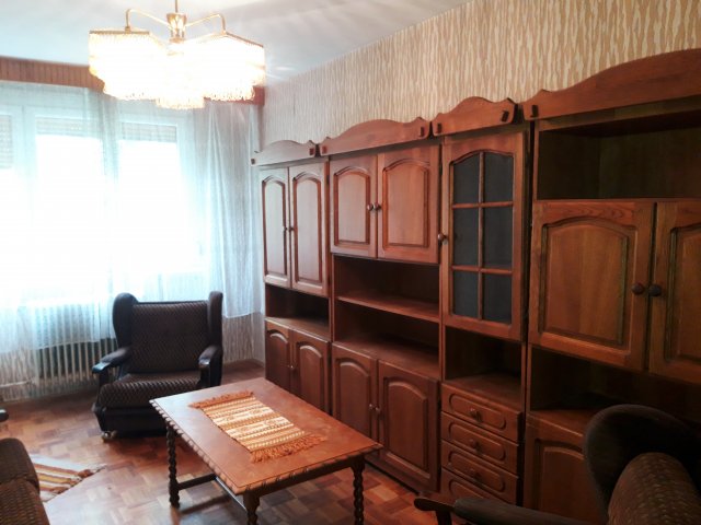 Eladó panellakás, Budaörsön 99 M Ft, 3 szobás