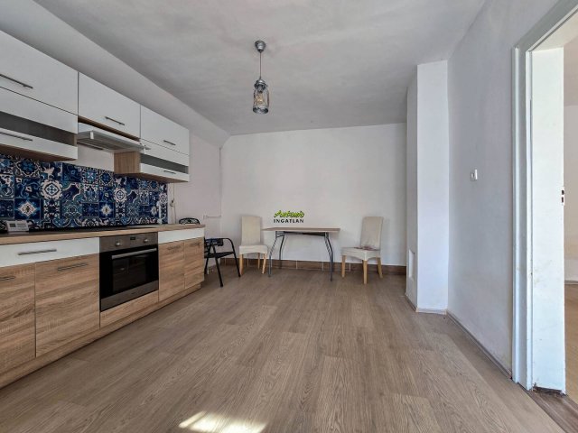 Eladó családi ház, Peresztegen 39.9 M Ft, 2 szobás