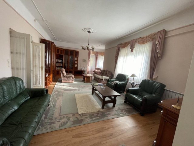 Eladó családi ház, Tiszakécskén 49.9 M Ft, 2 szobás