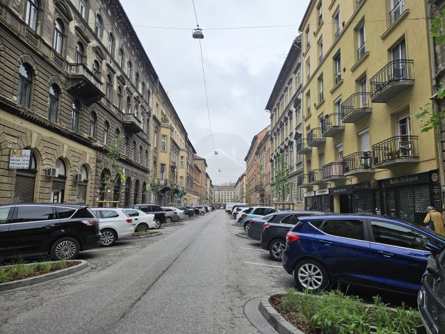 Eladó üzlethelyiség, Budapesten, VIII. kerületben 15.9 M Ft