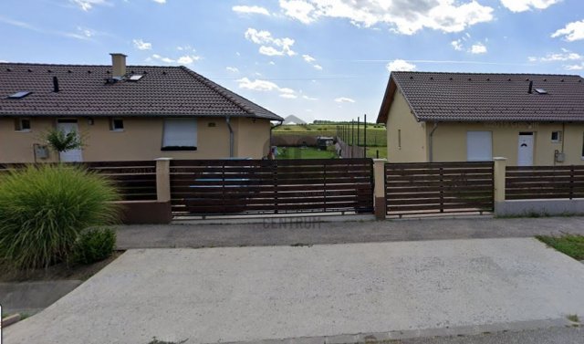 Eladó telek, Nagytarcsán 29.5 M Ft / költözzbe.hu