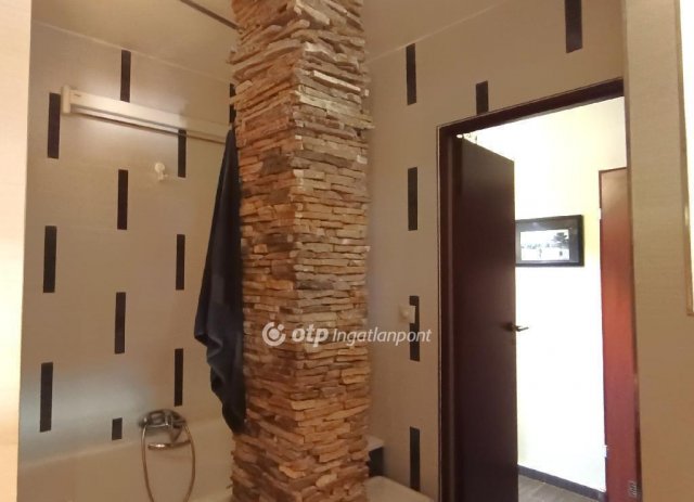 Eladó téglalakás, Budapesten, XIV. kerületben 71.9 M Ft