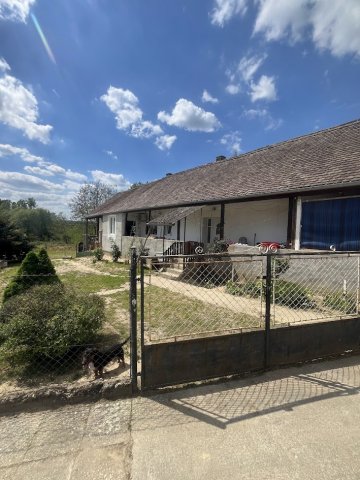 Eladó családi ház, Csikóstőttősön 17.5 M Ft, 3 szobás