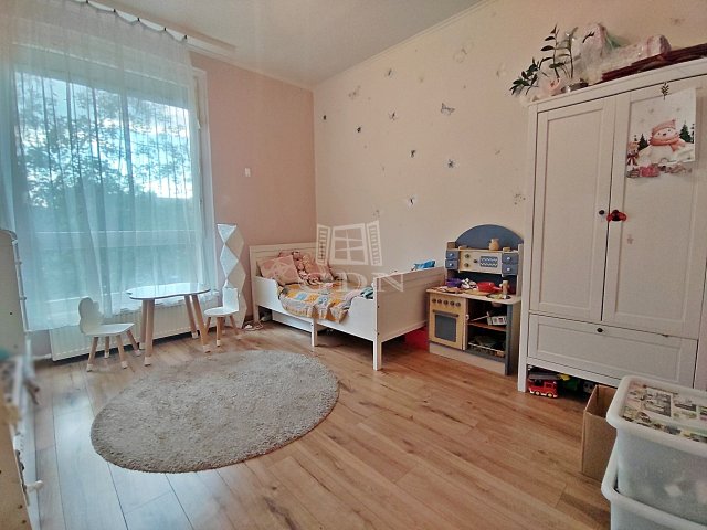 Eladó panellakás, Budapesten, XV. kerületben 75 M Ft, 2+1 szobás