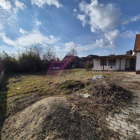 Eladó családi ház, Poroszlón 13.2 M Ft, 3 szobás