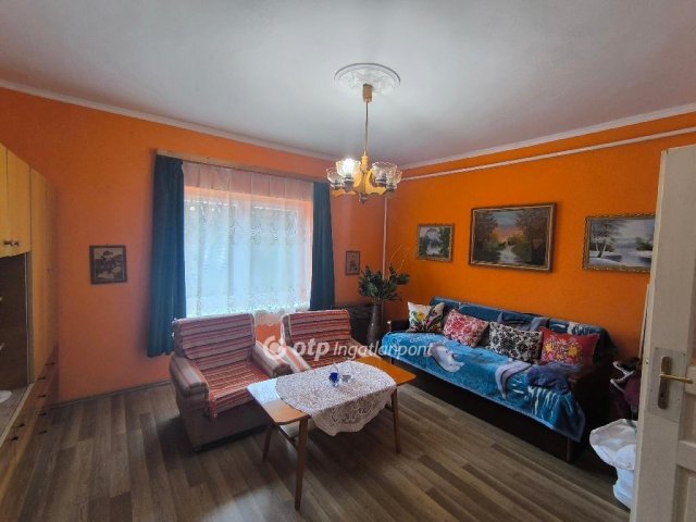 Eladó családi ház, Mátranovákon 15.9 M Ft, 2+1 szobás