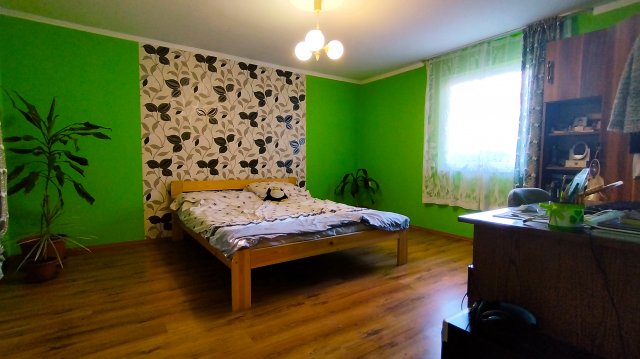 Eladó családi ház, Szegeden 49.5 M Ft, 4 szobás