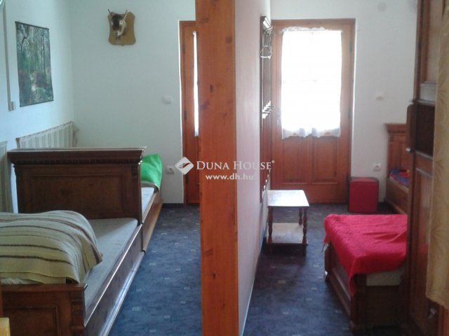 Eladó családi ház, Bükkszéken 49.9 M Ft, 1+4 szobás