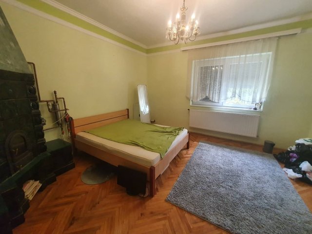 Eladó családi ház, Szegeden, Csap utcában 73.99 M Ft, 5 szobás