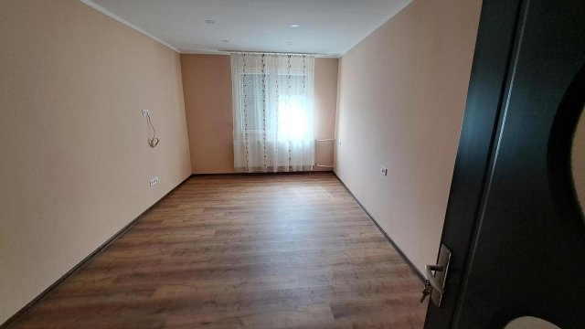 Eladó családi ház, Nyírpazonyon 45.5 M Ft, 2 szobás