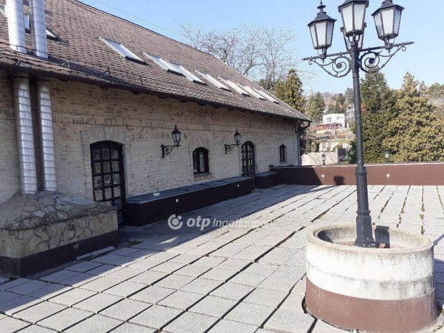 Eladó ipari ingatlan, Fonyódon 250 M Ft / költözzbe.hu